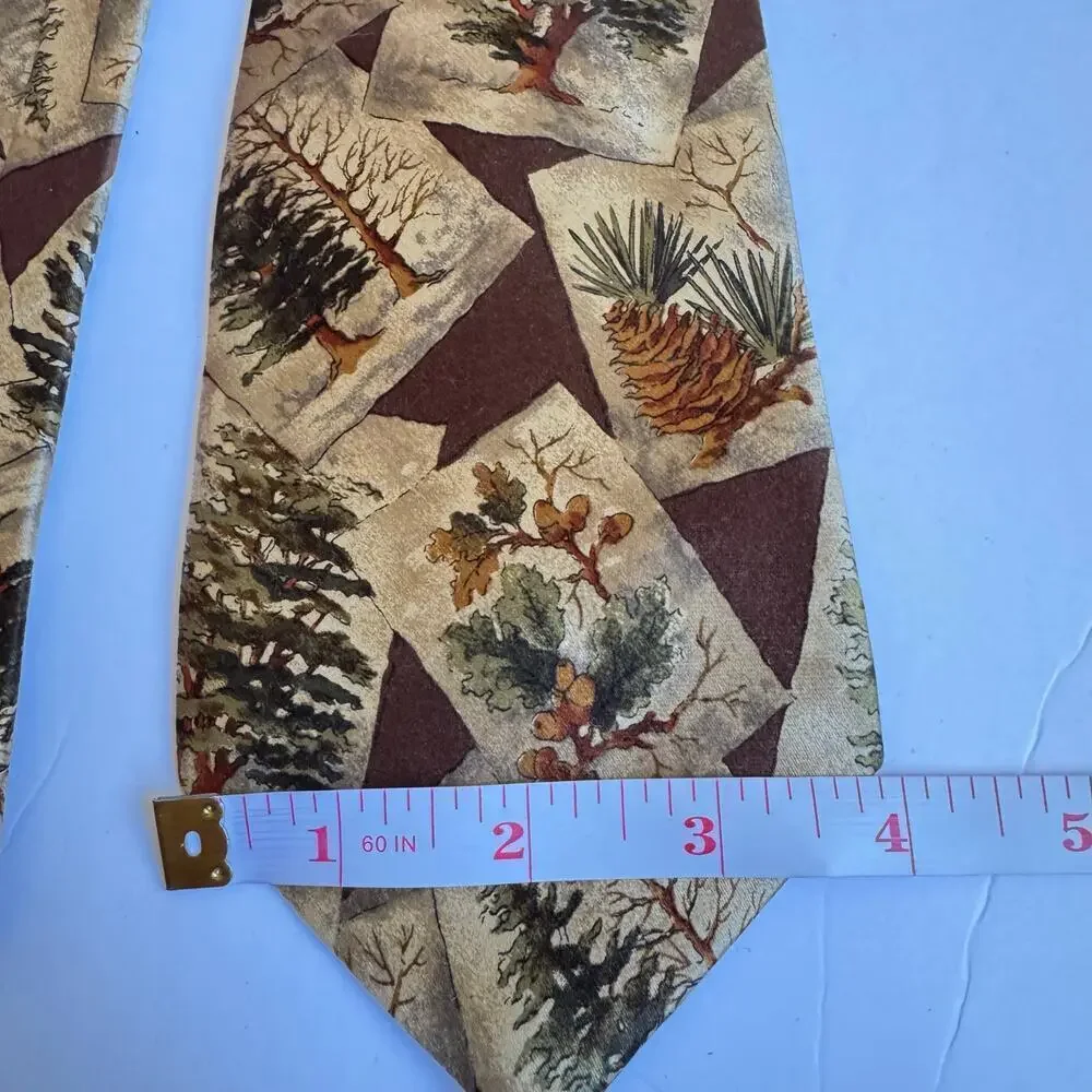 Oscar De La Renta‎ Mens Silk Necktie Wood Cream Brown Tie Trees Nature Forestry